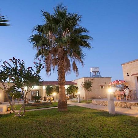 Glaro Garden Hotel Agia Trias Buitenkant foto
